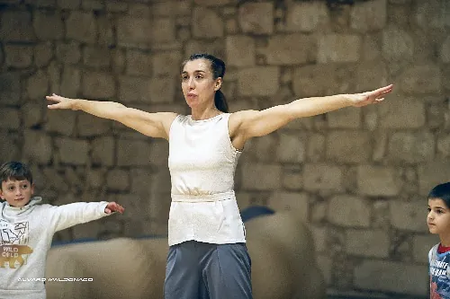 La Esférica. Escuela de danza y baile contemporáneo técnicas de danza 12