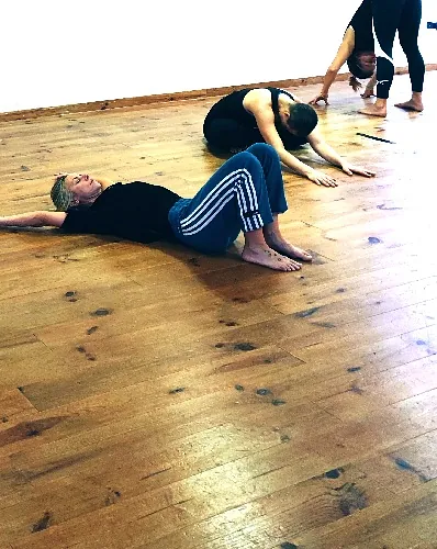 La Esférica. Escuela de danza y baile contemporáneo técnicas de danza 6
