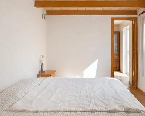 La Esférica. Escuela de danza y baile contemporáneo habitación